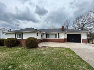 45290 N Ridge Rd, Amherst, OH 44001