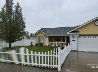 1450 Northern Pine Dr, Twin Falls, ID 83301