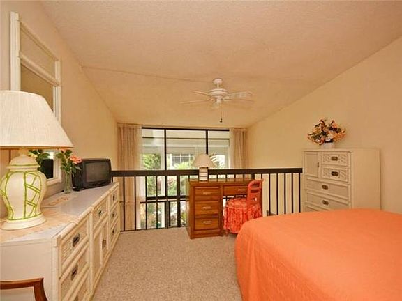 5th image of 3589 S Ocean Blvd #28