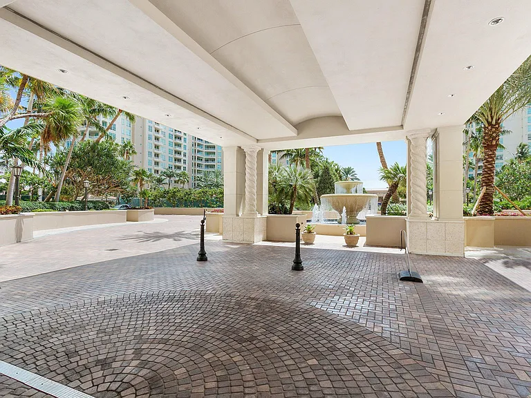 3700 S Ocean Blvd #202 — Photo 44