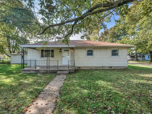 2900 Brenner Dr, Lorain, OH 44053