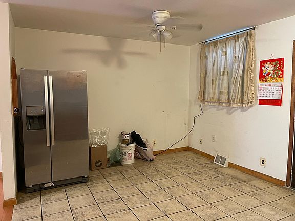 3rd image of 2635 S Darien St