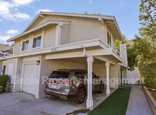 25249 Avenida Dorena, Santa Clarita, CA 91321