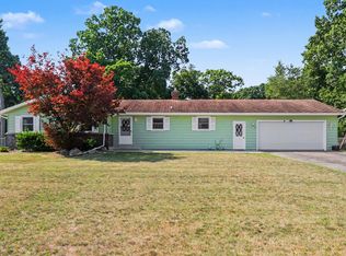 6480 Ormada Dr, Kalamazoo, MI 49048