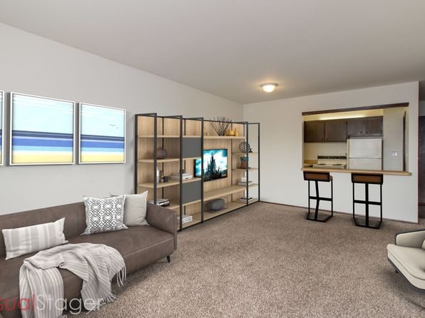 2333 N Oakland Ave #302