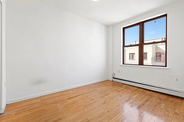 Rented by The Downtown LLC | media 9