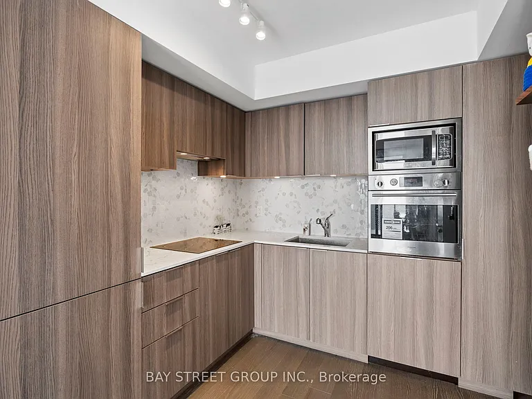 11 Wellesley St W #4202 — Photo 12
