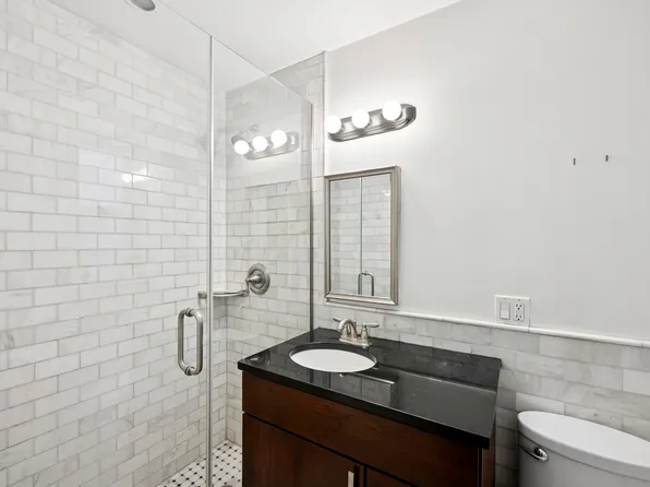 333 East 43rd Street image 6 of 6