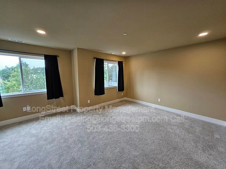 12086 SE Harold St — Photo 11