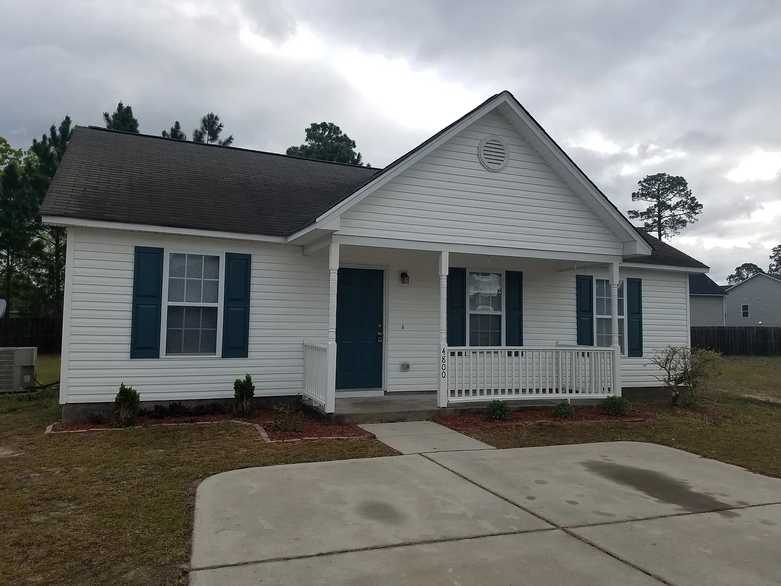 3 bed, 1050 sqft, $1,995 — Photo 3