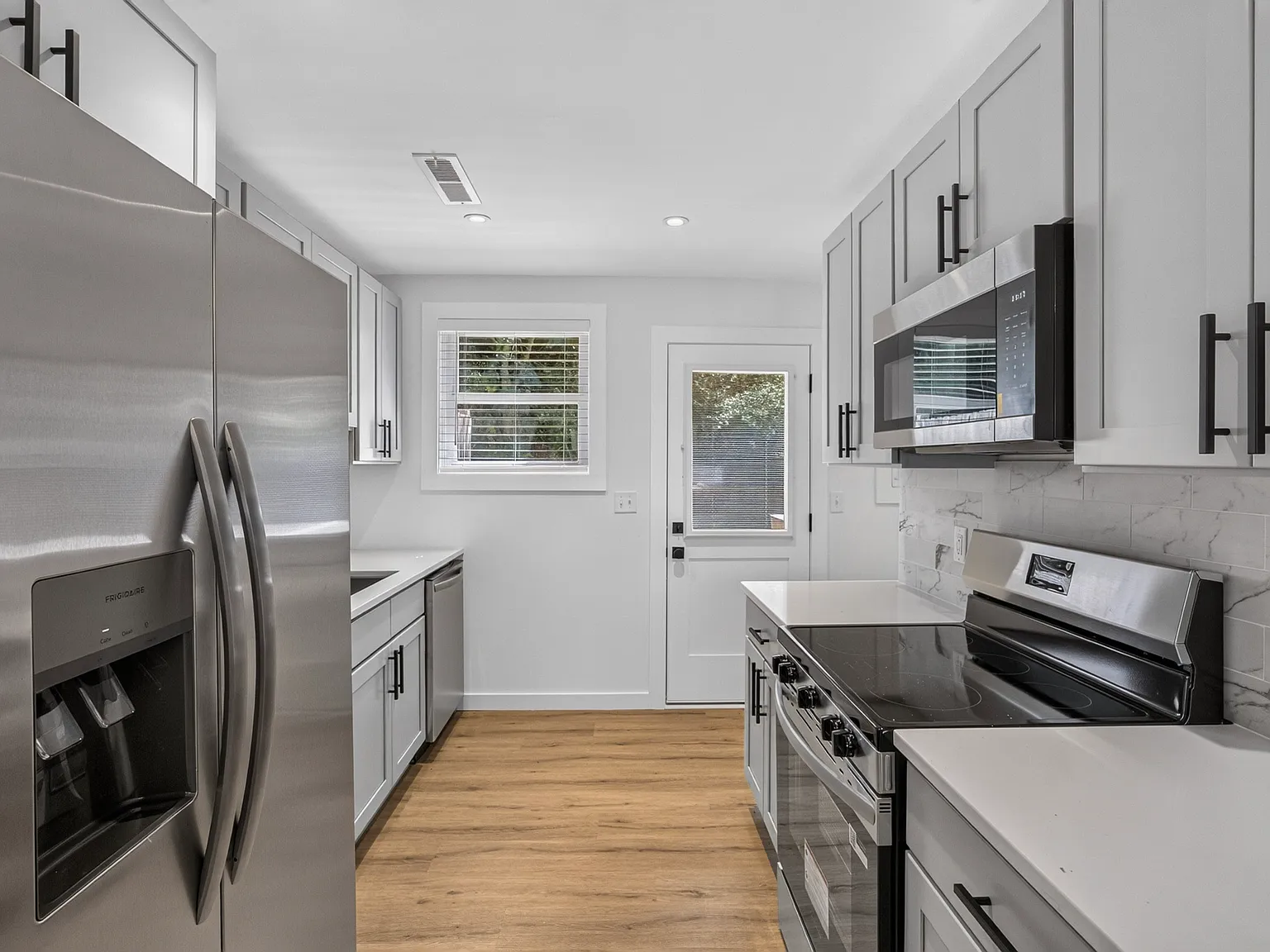 1 bed, 615 sqft, $1,250 — Photo 3