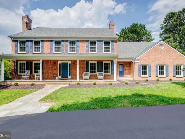 19701 Golden Valley Ln, Brookeville, MD 20833