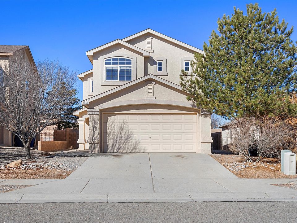 1st image of 9709 Cerro Largo Pl NW