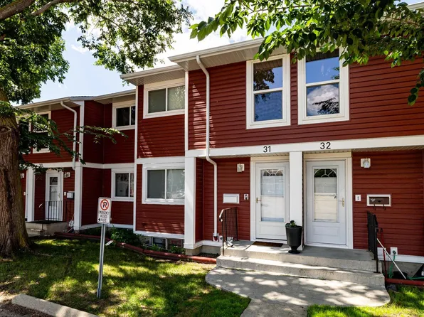 4707 126th Ave NW #31, Edmonton, AB T5A 4K4