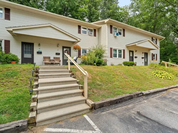 86 Pinecrest Drive #4C, Essex, VT 05452