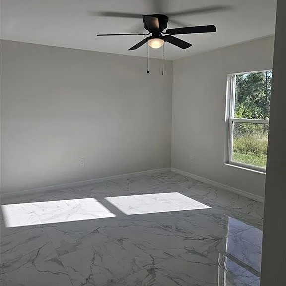399 Carrillon Ave S — Photo 8