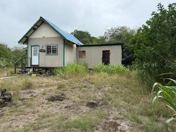 94-1488 Kala St, Naalehu, HI 96772