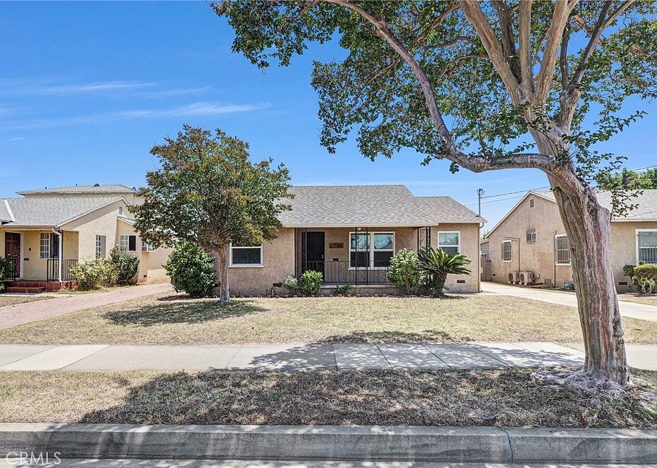 1st image of 1726 Palm Ave