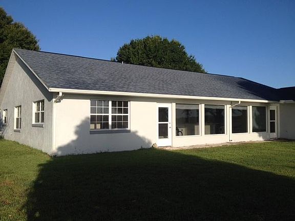 3rd image of 154 Deanna Dr