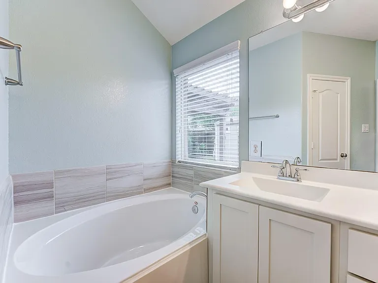 255 Dale Ridge Ln — Photo 27