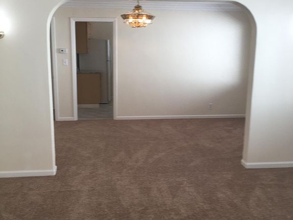 4th image of 1705 N Sierra Bonita Ave Suite 201