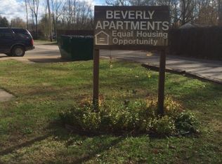 1 Beverly St, Elizabeth, WV 26143