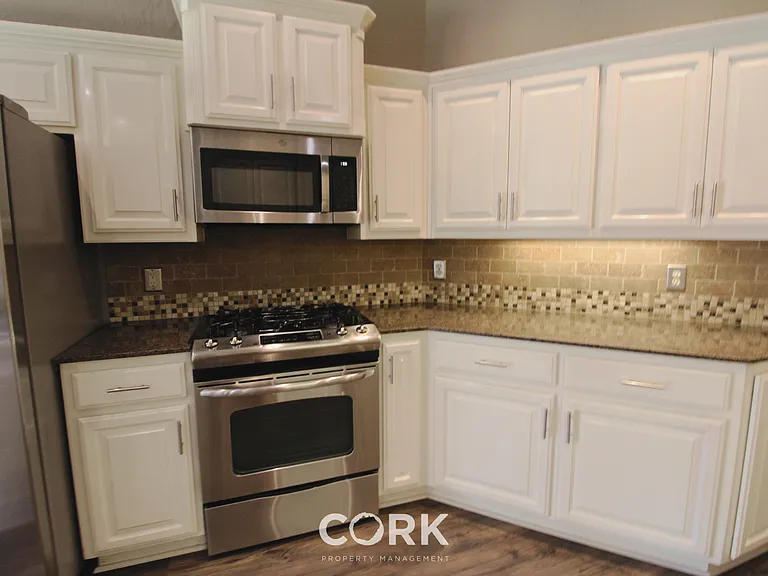 2808 Stonebrook Rd — Photo 18