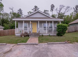 160 Varsity Dr, Huntsville, TX 77340