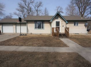 615 E Pine St, Sisseton, SD 57262