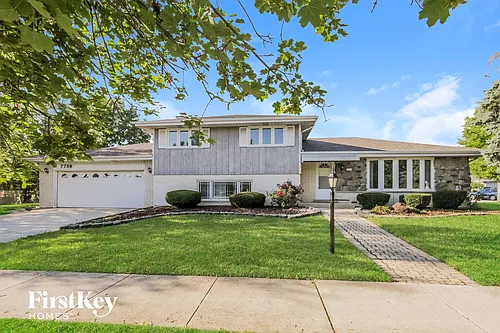 7758 Sycamore Dr Photo 1