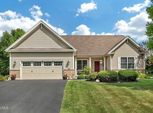 50 Sheldon Dr, Mechanicville, NY 12118