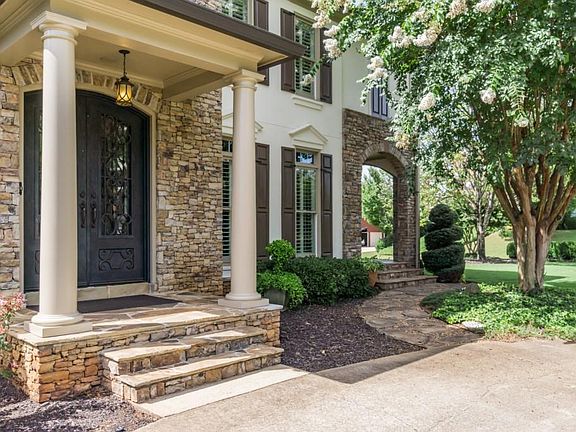 2nd image of 3311 Cranmore Ct