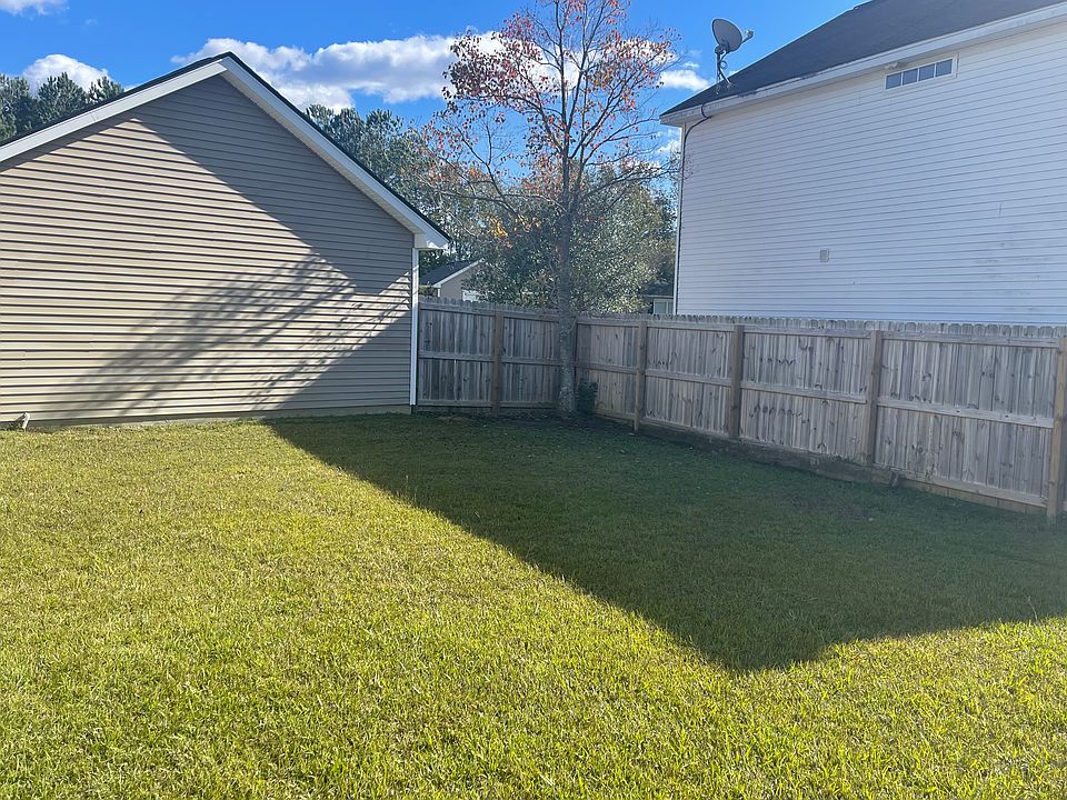 1st image of 129 Savannah River Dr