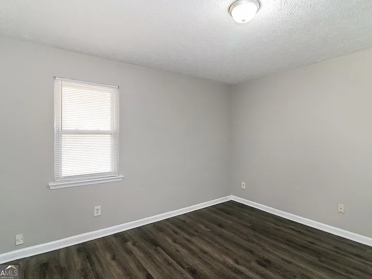 307 Hamilton Glenn #307 — Photo 9