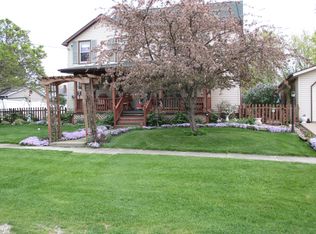 285 W 4th Ave, Woodhull, IL 61490