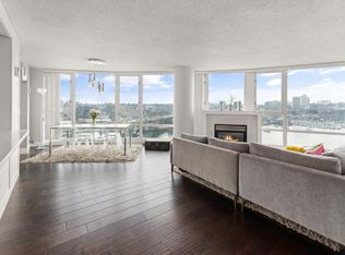 1033 Marinaside Cres #1606, Vancouver, BC V6Z 3A3