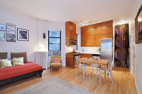 Sold by Corcoran | media 8