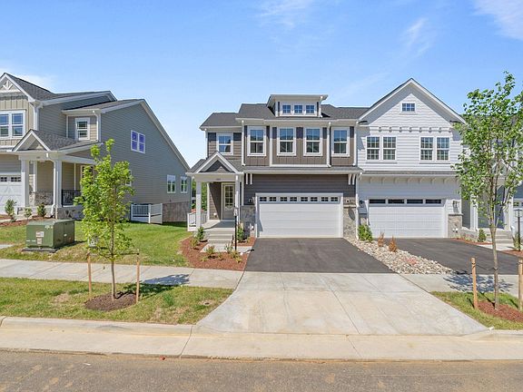 3rd image of 1365 Laconia Ln
