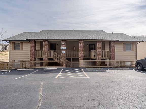 2nd image of 246 Turnberry Drive Apt 2 BLDG 16