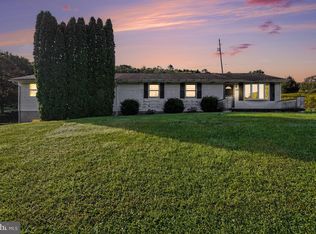 299 Little Mountain Rd, Ringtown, PA 17967