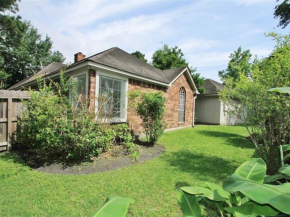 2nd image of 4306 Brook Shadow Dr