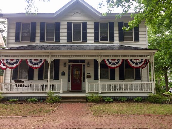 2nd image of 635 5th St