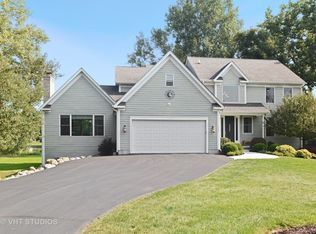 2730 Russett Rd, McHenry, IL 60050