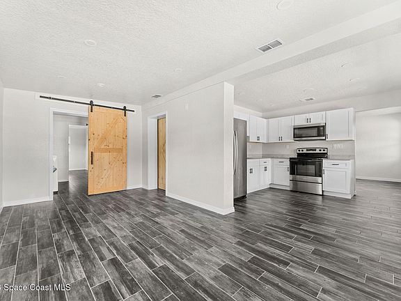 2nd image of 714 S Georgia Ave