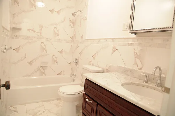 Rented by Gosen Properties | media 20