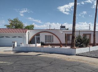 4612 W Mercer Ln, Glendale, AZ 85304