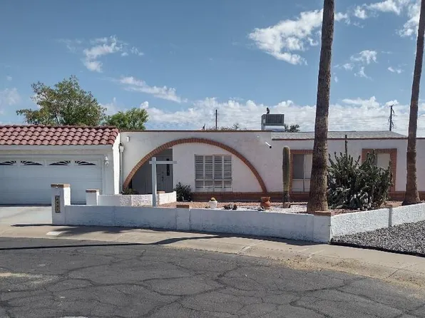 4612 W MERCER Lane, Glendale, AZ 85304