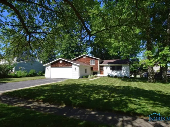 4533 Sheringham Ln, Sylvania, OH 43560