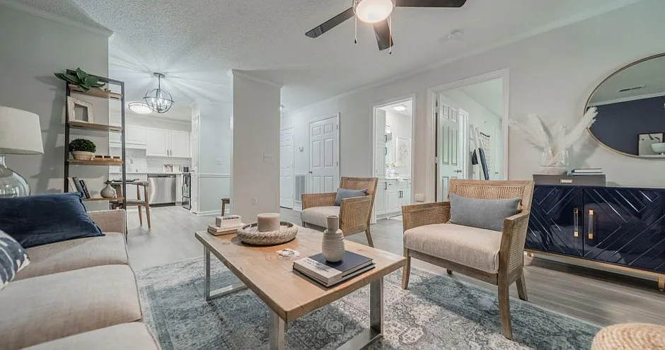 Waterford Place Apartment Homes — Photo 2