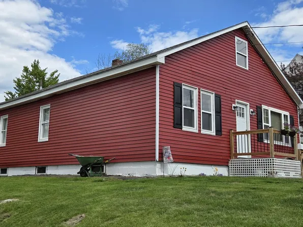 612 Franklin Street, Rumford, ME 04276